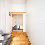 Rent 2 bedroom apartment in lisbon