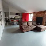 Appartement de 9 m² avec 4 chambre(s) en location à Saint-Étienne