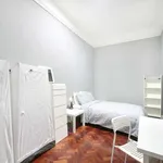 Rent a room in lisbon