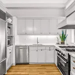 Rent 3 bedroom house in Manhattan