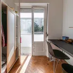 Rent 3 bedroom apartment in Lisbon