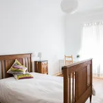 Rent 5 bedroom apartment in Lisbon