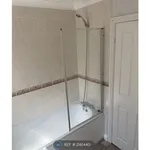 Rent 3 bedroom house in East Midlands