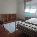 Rent a room in lisbon