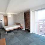 Rent 3 bedroom apartment in Manchester