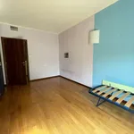 Rent a room in milan