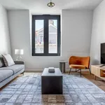 Rent 2 bedroom apartment of 76 m² in lisbon