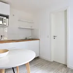 Rent 1 bedroom apartment of 24 m² in Cologne