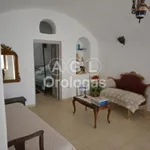 Rent 4 bedroom house of 122 m² in Thira Municipal Unit