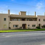 Rent 2 bedroom apartment in Ararat