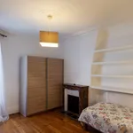 Appartement de 125 m² avec 1 chambre(s) en location à Paris