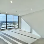 Rent 2 bedroom apartment in Glen Waverley