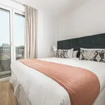 Rent 1 bedroom apartment of 80 m² in Madrid