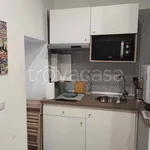 Rent 2 bedroom apartment of 45 m² in Napoli