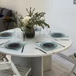 Rent 4 bedroom apartment of 120 m² in Marseille