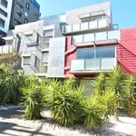 Rent 1 bedroom apartment in Melbourne