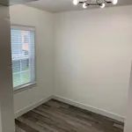 Rent 4 bedroom apartment in Long Beach