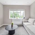 Rent 2 bedroom flat of 65 m² in london