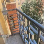 Rent 3 bedroom apartment of 90 m² in milano