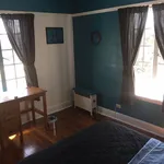 Rent 3 bedroom apartment in Hollywood