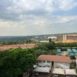 Rent 1 bedroom apartment of 36 m² in Randburg