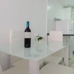 Alquilo 4 dormitorio apartamento de 50 m² en Madrid