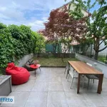 Rent 5 bedroom house of 150 m² in Milan