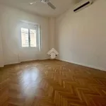 Rent 5 bedroom apartment of 200 m² in Milan