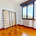 Rent 3 bedroom apartment of 75 m² in Milano