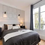 Appartement de 100 m² avec 4 chambre(s) en location à Paris