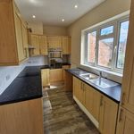 Rent 2 bedroom flat in East Midlands