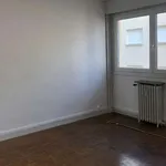 Rent 5 bedroom apartment of 109 m² in Châteauroux