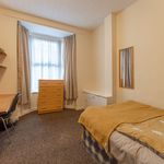 Rent 8 bedroom house in Basingstoke and Deane