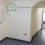 Affitto 2 camera appartamento di 70 m² in Naples