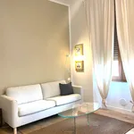 Rent 4 bedroom apartment of 80 m² in Firenze