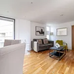 Rent 3 bedroom flat of 93 m² in london