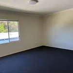 Rent 4 bedroom house in Port Macquarie