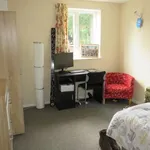 Rent 4 bedroom house in East Midlands