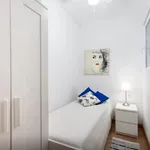 Rent 2 bedroom house in Barcelona