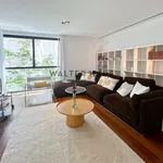 Rent 1 bedroom apartment of 91 m² in Barcelona