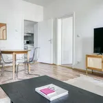 Miete 2 Schlafzimmer wohnung von 833 m² in Vienna