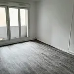 Rent 4 bedroom apartment of 68 m² in Paris