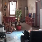 Rent 4 bedroom apartment of 85 m² in Mantova