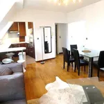 Rent 2 bedroom apartment in Ixelles