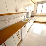 Rent a room of 125 m² in valencia