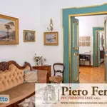 Rent 6 bedroom apartment of 180 m² in Naples