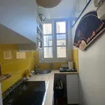 Rent 1 bedroom apartment of 350 m² in Paris