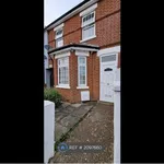 Semi-detached house to rent in Ragstone Road, Slough SL1