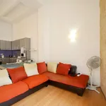 Rent 1 bedroom apartment of 45 m² in valencia