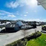 Rent 2 bedroom flat in Pwllheli